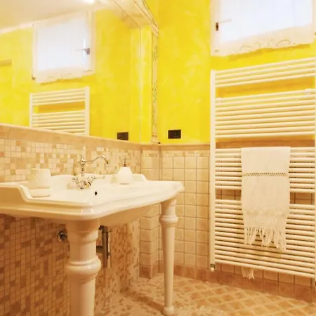 Casa Giulia Tatil Evi *